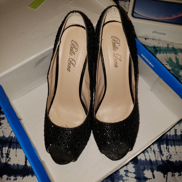 Heels - Picture 2 of 4